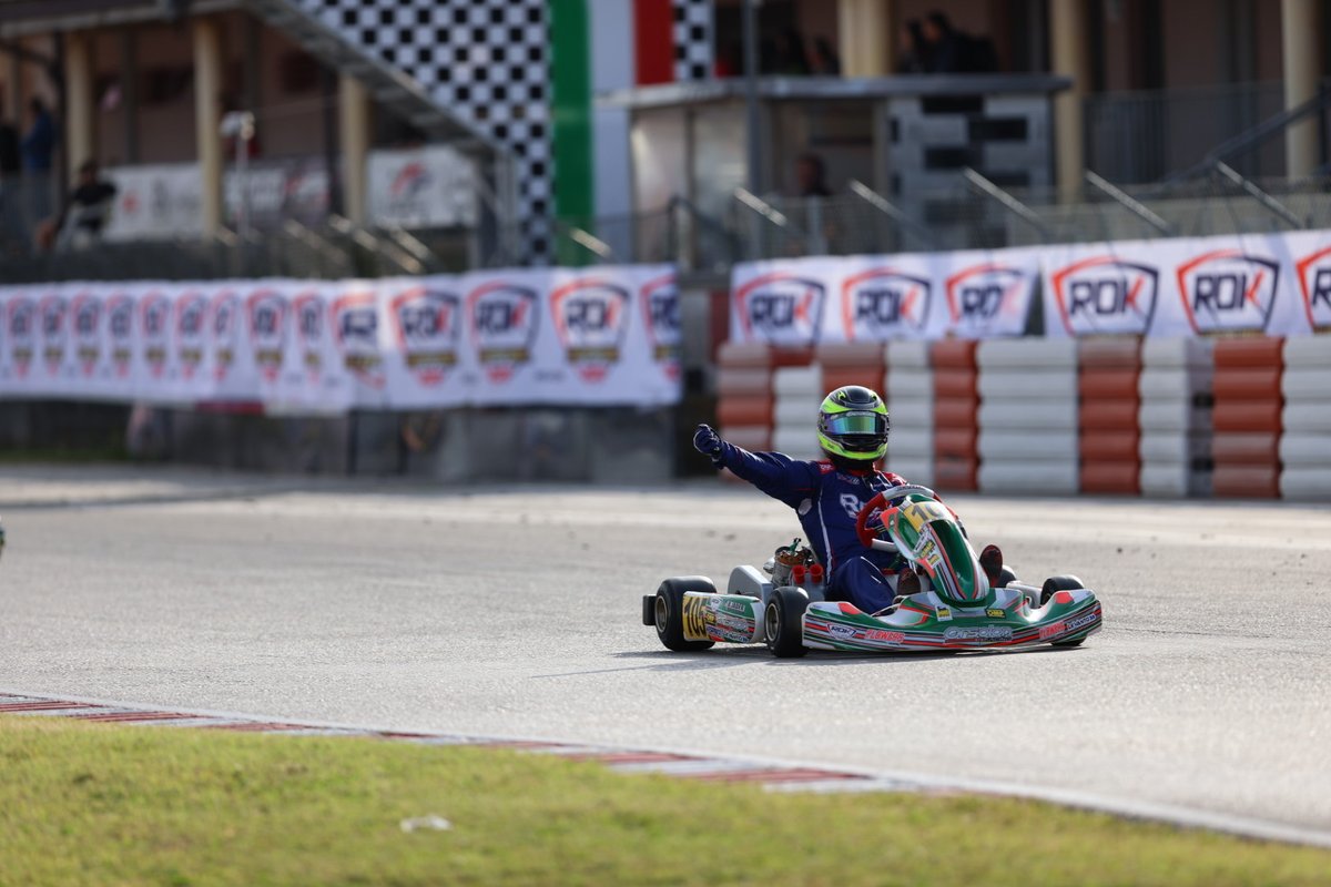ROKCupUSA's tweet photo. Rok Cup Superfinal Expert Champion, Renato Jader-David! After heartbreak in 2021, Jader-David comes out on top in Lonato!
Derek Wang makes it a 1-2 finish for Team USA!
📸: @CKN_Live
#LetsROK #RokCupSuperfinal2022 #ROK #Vortex #VortexROK #VortexEngines #ROKCup #TeamUSA https://t.co/XbKgbNAQ5g