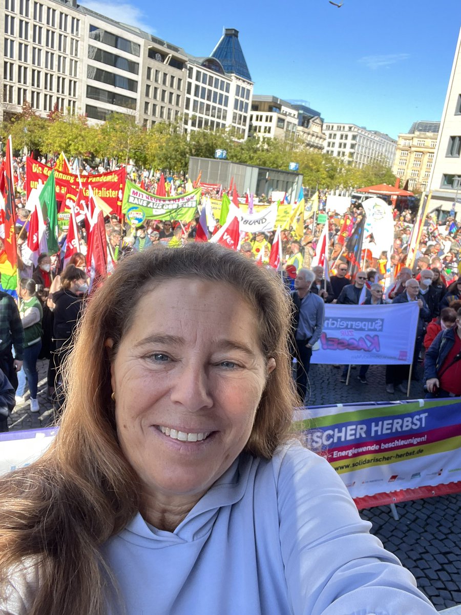 #SolidarischerHerbst Demo in Frankfurt