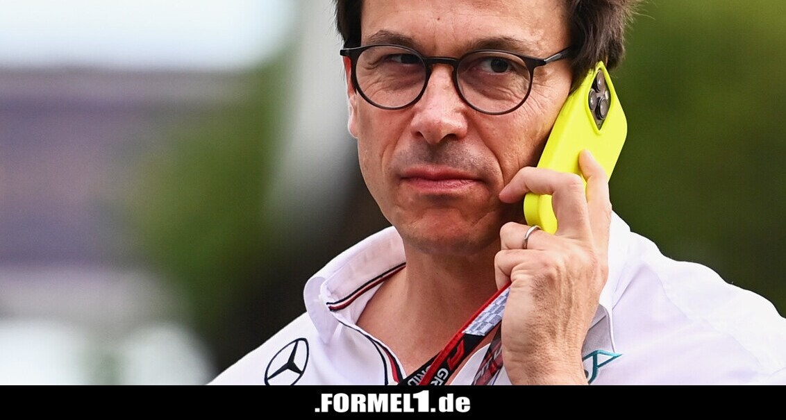 formel1_DE's tweet photo. Toto Wolff: Ergebnis der #F12021 wird nicht mehr geändert #Budgetgate #RedBullRacing #MercedesAMGF1 #F1 #Formel1 !B https://t.co/0QzxsKvzPN https://t.co/laNsVHDKY3