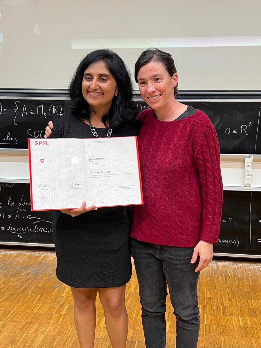 carmelatroncoso's tweet photo. More october #HappyNews My PhD student @sansib is now Dr. Siby! My first graduated student ๐ฅน
I wish her best of luck on her next steps at @realhamed group in London https://t.co/7RBN42RpcC