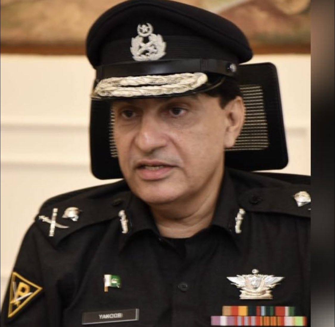 Over a dozen officers from <a href="/Pak_Customs/">Pakistan Customs - DG Communications & PR</a> remained involved in completing the actions for <a href="/FATFNews/">FATF</a> program for Pakistan … The main team comprised <a href="/asadrizvi/">Syed Asad Raza Rizvi</a> , <a href="/Awaheedmarwat2/">Abdul Waheed</a> , &amp; <a href="/saeedwattoo/">Saeed Wattoo 🇵🇸</a> &amp; Ch. Javaid,  with Yakoob Mako as the team lead … 🧵1/3