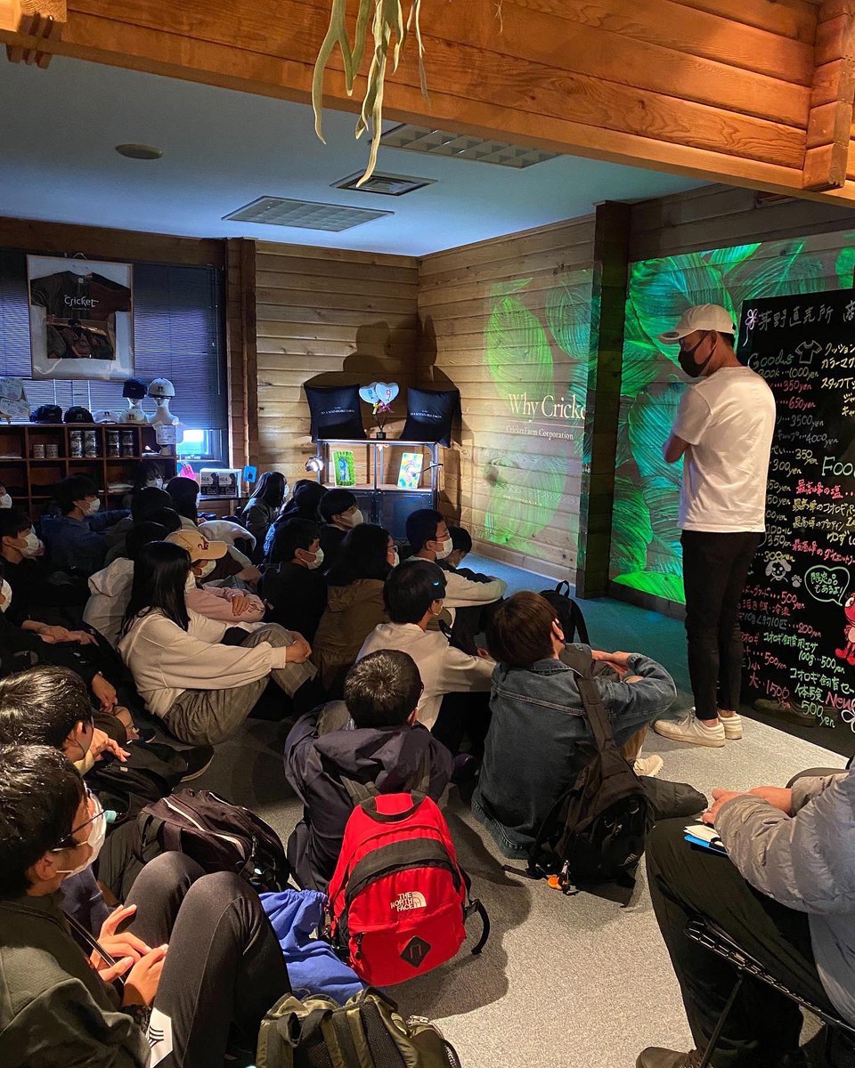 indetailceo's tweet photo. 相模原から体験学習で学生達が学びに来ました‼️
観れるSDGs「クリケットファーム茅野養殖場」🦗
毎週、団体予約でも工場見学は賑わっています。
団体予約は平日も可能、一般開放は土日祝日です！
お問合せは以下へ
https://t.co/OkMwl9RduD
#cricketfarm #クリケットファーム #sdgs https://t.co/sTz0RSISTL