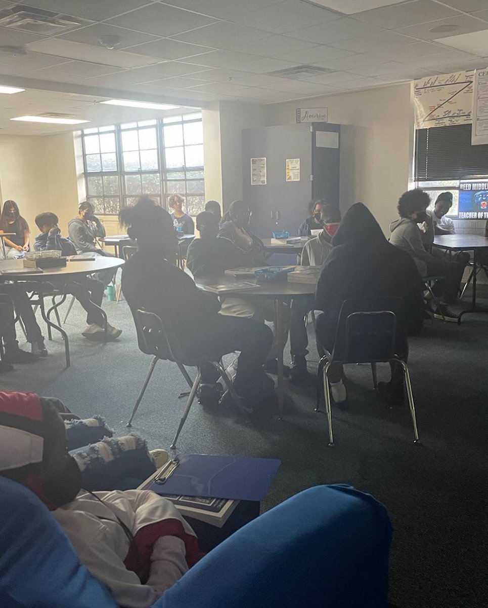 BryanByrd22's tweet photo. Huge turnout for our PSAT preparation! If you build it they will come! It is Always a Great Day to be a Reed Panther! #BTL https://t.co/8QdxbdBwMo