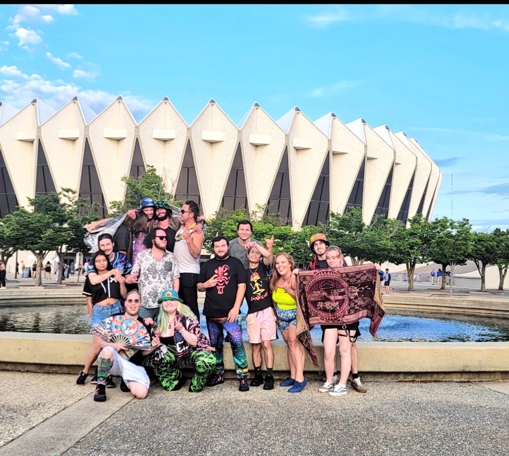 LevelingUpOnYa's tweet photo. @GanjaWhiteNight at the Coliseum memories. Can't wait for the next event to wobble down together 😜🧡 https://t.co/4ePa9OCuM1