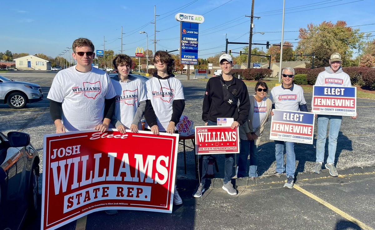 KimPriestap's tweet photo. It’s a gorgeous morning in North West Ohio for knocking doors for @Williams4ohio &amp; @JohnJennewine! @MikeDeWine @JonHusted @DeWineHustedOH @JRMajewski @KennedyForOhio @patdewine @JudgePatFischer https://t.co/iihrORL6Rk