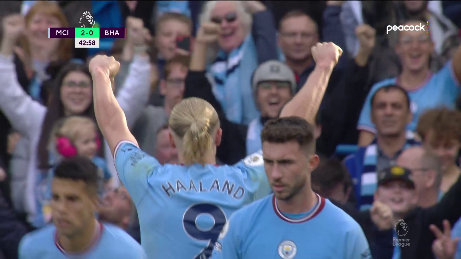 Erling Haaland scores the penalty kick and doubles the City lead!

📺 @peacock #MCIBHA
#MyPLMorning”