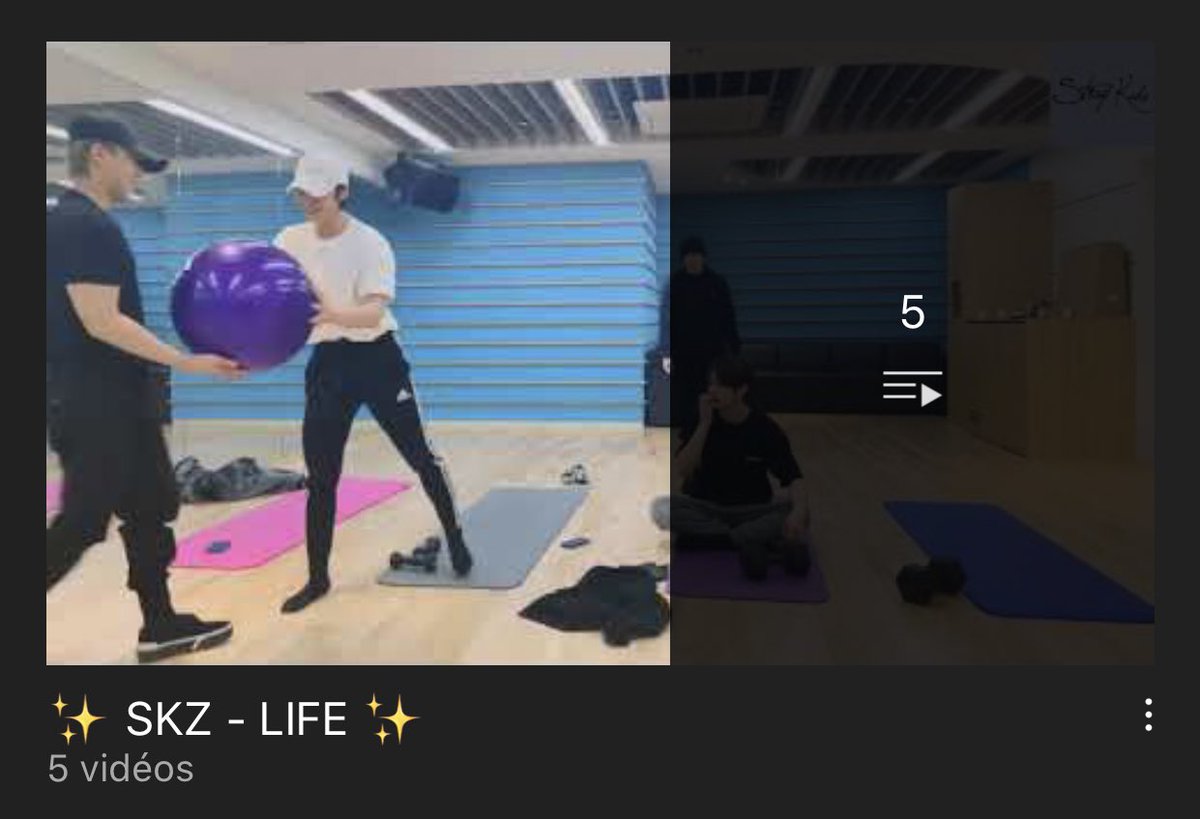 iatus1's tweet photo. You guys can watch Stray Kids vlives on this channel! https://t.co/HNTryqdF1g