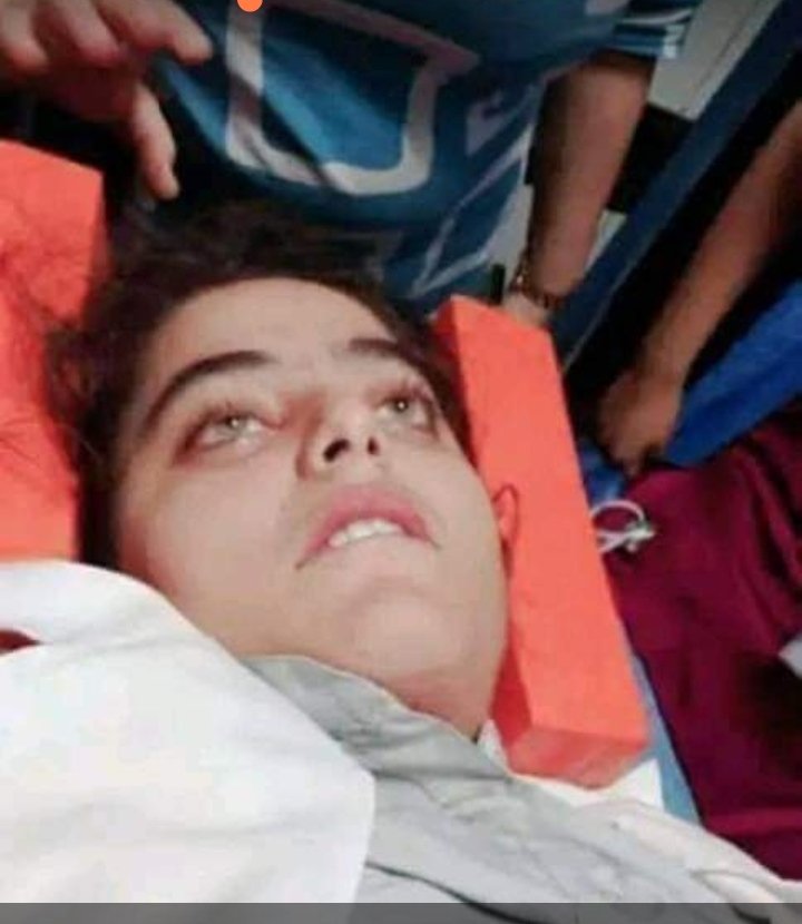 उत्तर प्रदेश के जिला मेरठ सूभारती युनिवर्सिटी में BDS छात्रा वानिया शेख़ के साथ छेड़छाड़ और उसके बाद वानिया द्वारा आत्महत्या करना बहुत ही दुखद है।
मैं उत्तर प्रदेश सरकार से अपराधियों के खिलाफ सख्त से सख्त कारवाई की मांग करता हूं।
<a href="/myogiadityanath/">Yogi Adityanath</a> <a href="/myogioffice/">Yogi Adityanath Office</a> 
<a href="/Uppolice/">UP POLICE</a> <a href="/PMOIndia/">PMO India</a>