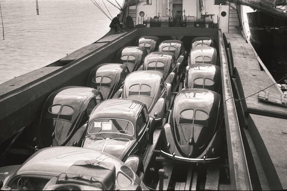 Volkswagen4ever's tweet photo. #love #vw #volkswagen #splitoval #beetle #bug #aircooled #iwantoneofthose https://t.co/YV29MrxOkI