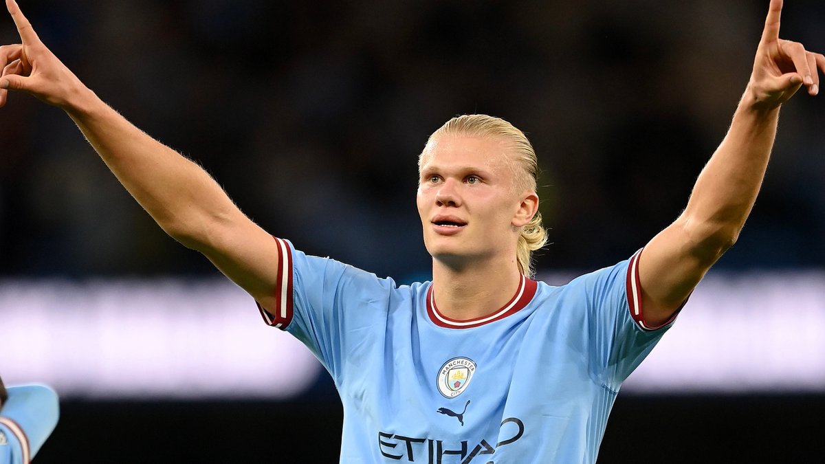 KHTUSHAR8's tweet image. Condolences for those who Capped SALAH over HAALAND.
Gamble didn’t work.....