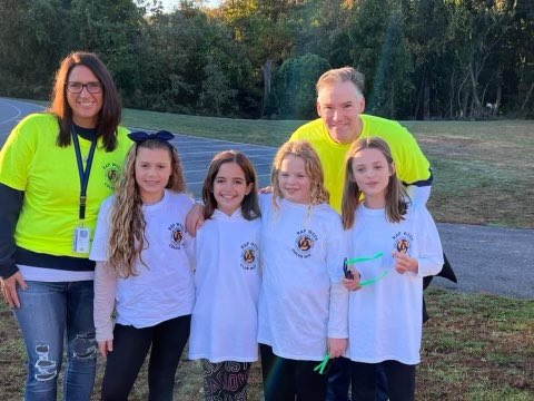 PrncipalBeekman's tweet photo. Pulaski SHARE students are kicking off R.A.P. Week at today’s Color Run to promote healthy choices! https://t.co/YnAkEgDJNq