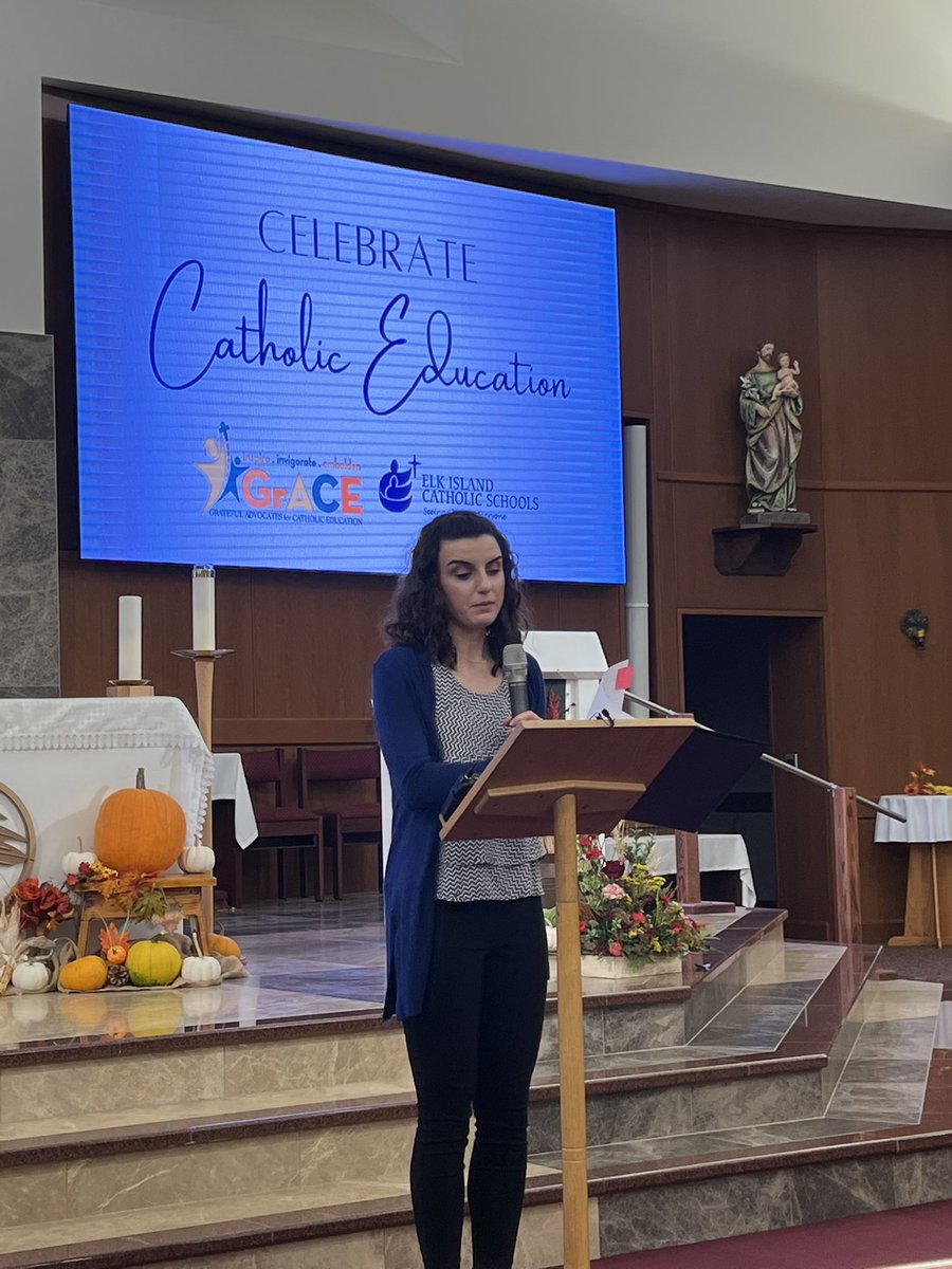 tdecgood's tweet photo. A celebration of the gift of Catholic Education tonight in our @EICSCatholic Camrose community and Excited for our new high school coming 2025. Thankful to the organizers and speakers; His excellency Archbishop Smith, Stacey MacNeil, Justice Kevin Feehan, and Fr. Kris Schmidt. https://t.co/WBW0en6hhM