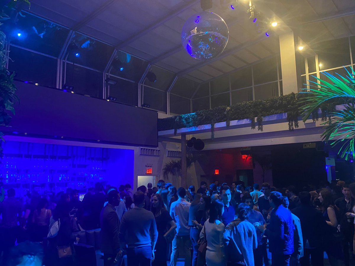 Good times at the Young Alumni Happy Hour @ Harbor NYC last night 
#ceya #homecoming