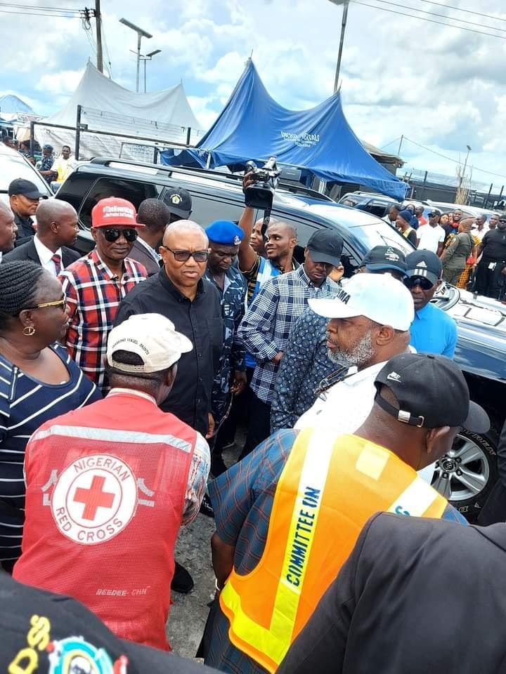 PeterObi's tweet image. Earlier today, I visited the flood-affected areas of Bayelsa. The level of damages and displacements far exceeds that of 2012.-PO