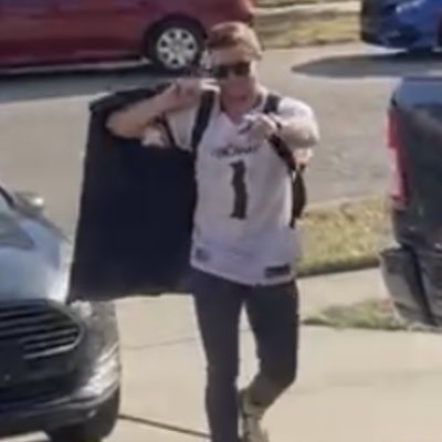 wallmp6's tweet photo. #NewProfilePic for Eddie’s wedding tonight https://t.co/jIsst57C6z