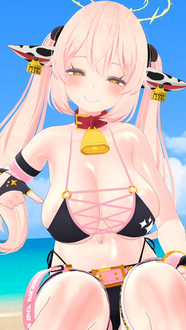 「柔らかいよ～?....突っついてみる?」 