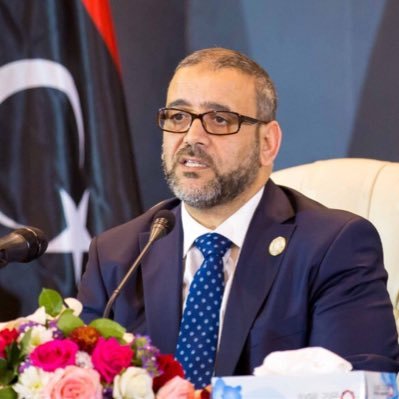 owenali16's tweet photo. لاتقع فى نفس ورطة بآش آغا..وتكون حصان طروادة لغيرك وتسفط فى حفرة النسيان https://t.co/FCAF86r33A