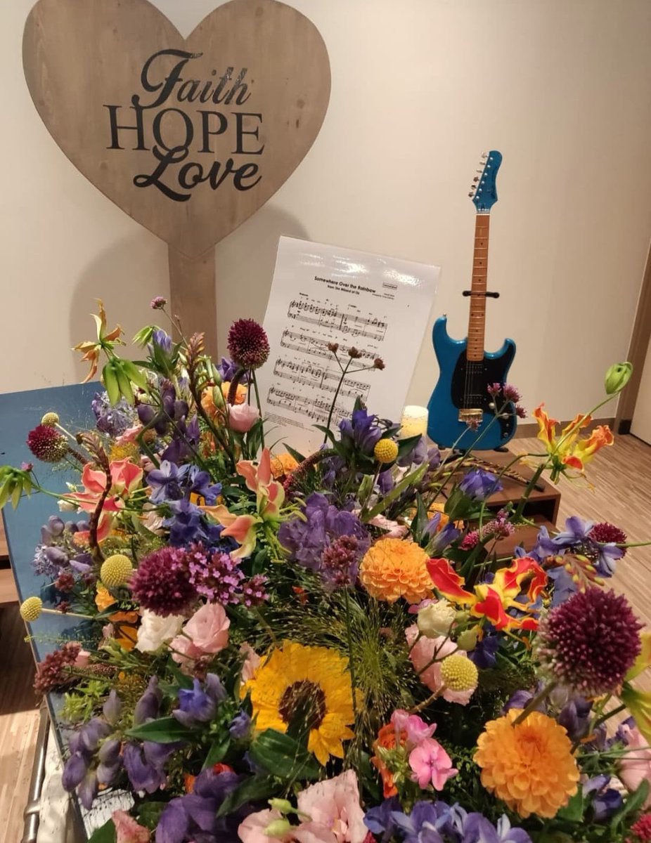 De Lariks Hardenberg tweet media