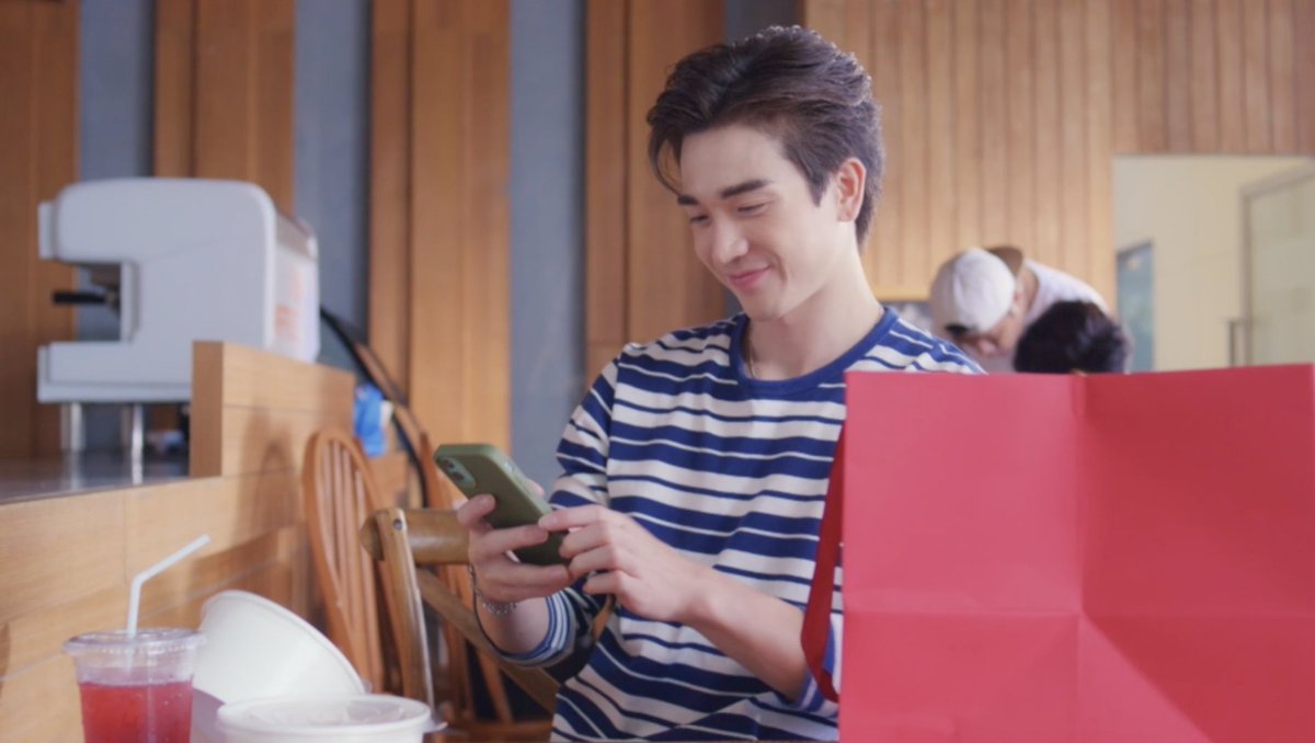 OneMusic31's tweet photo. อาการคลั่งรัก มันประมาณนี้ใช่ไหมเธอ
#น่ารักสัส #PikW
#สโนว์ไวท์2022ep2
https://t.co/MQzXqbu3NK https://t.co/pr6nhr5n5W