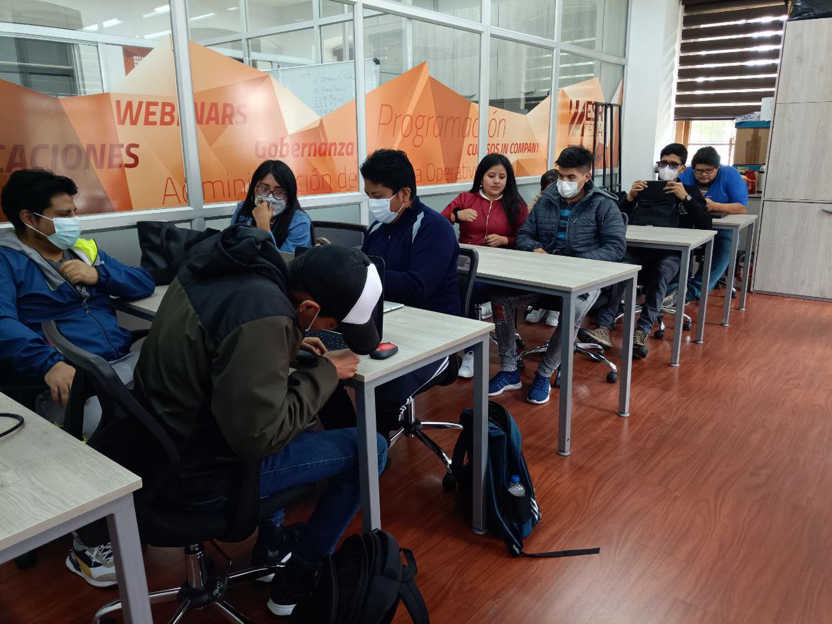 OpenlabEc's tweet image. La comunidad @PythonQuito  celebra hoy un #pyPizza 
Un espacio para compartir entre #python y pizza
Puedes estar atento a sus actividades en el meetup de @pyecuador : meetup.com/es/python-ecua…
#Python #Ecuador #Quito #ComunidadTecnológica