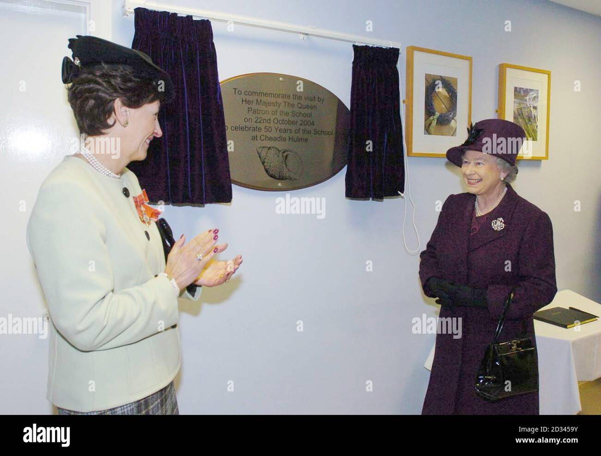 Mace on Twitter "royal flashback "The Queen met pupils, staff and
