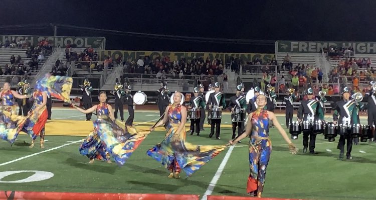 FremdVMB's tweet photo. Congratulations to the Viking Marching Band on their final performance and an outstanding 2022 season! A special thank you to our 37 Seniors for their dedication to the VMB and service to FHS! #FHSspirit #MightyBraveBold #MakeMusicatFremd https://t.co/rkU4fK3Xf1