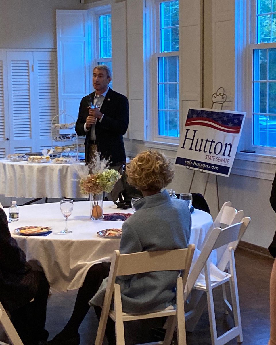 Rob Hutton tweet media