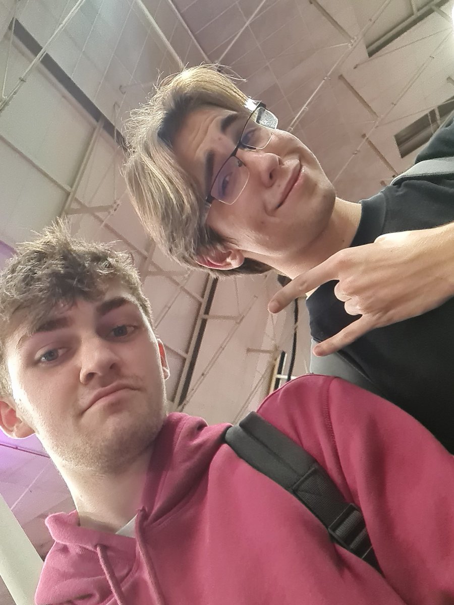 Look who I found 😮