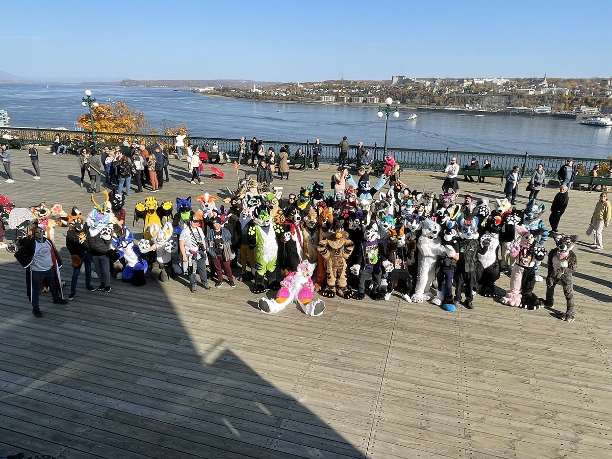 The furmeet was a success! Warm weather for this time of the month :D!