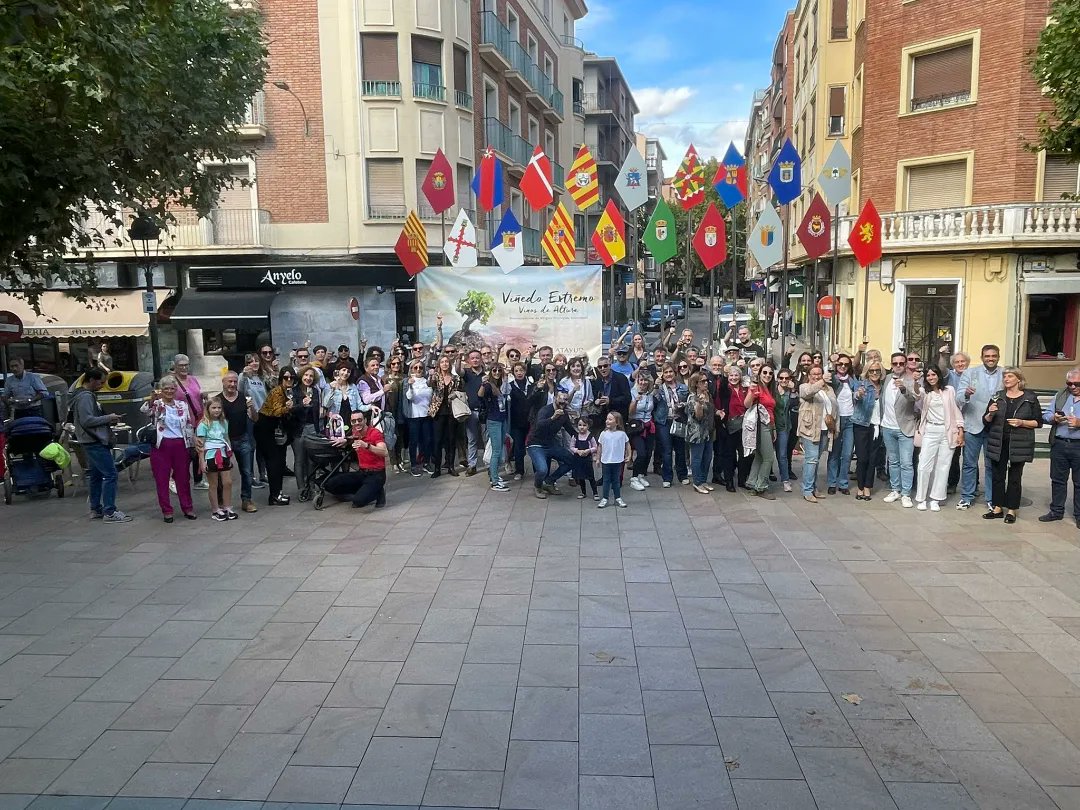 Hemos celebrado el brindis por el Día #MovimientoVinoDO como forma de poner en valor los vinos con denominación de origen y concienciar y dar difusión a la sostenibilidad que aporta una d.o. a su territorio. ¡¡Gracias por compañarnos!! #MovimientoVinoDO ##DOterritoriosostenible