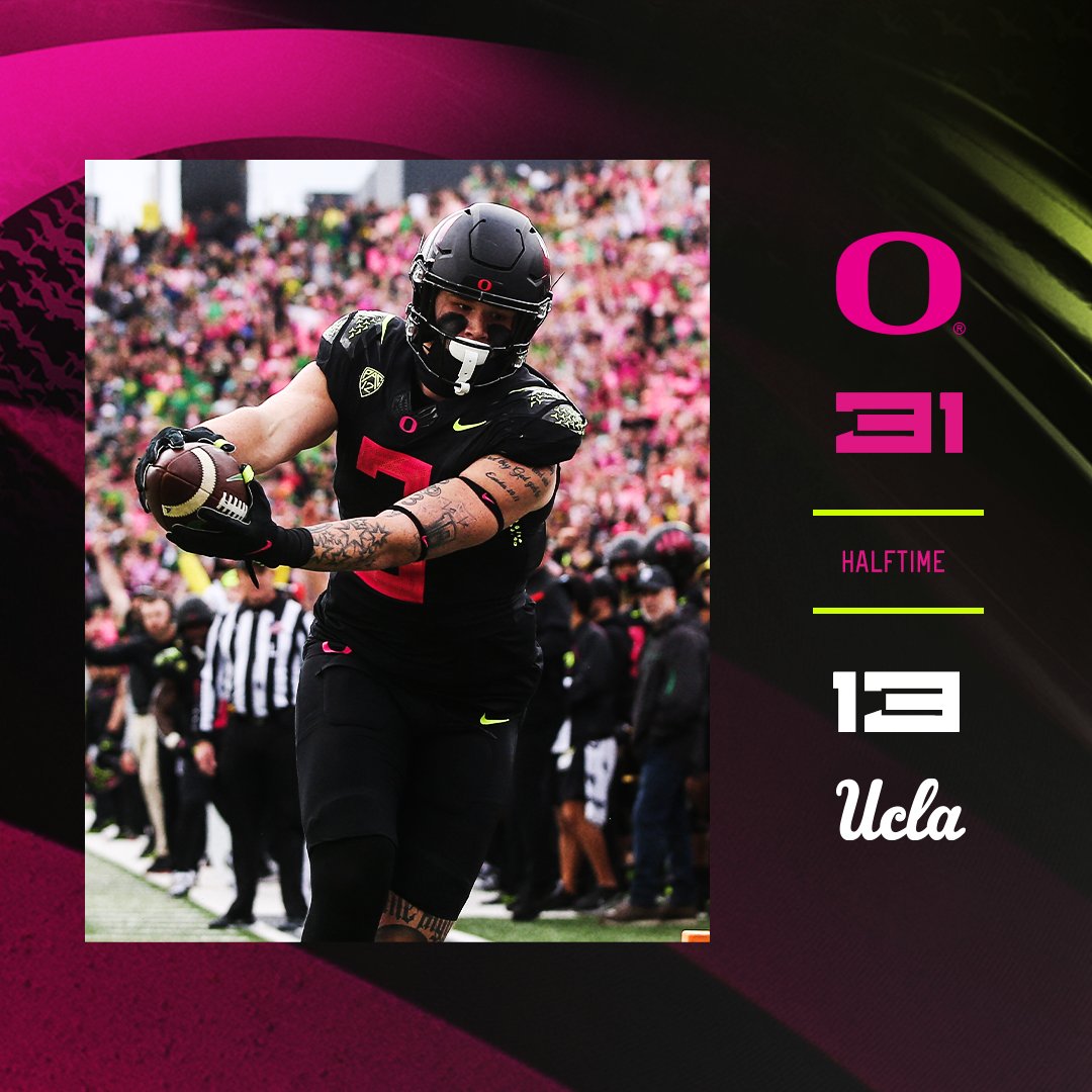 Halftime in Eugene.

#GoDucks