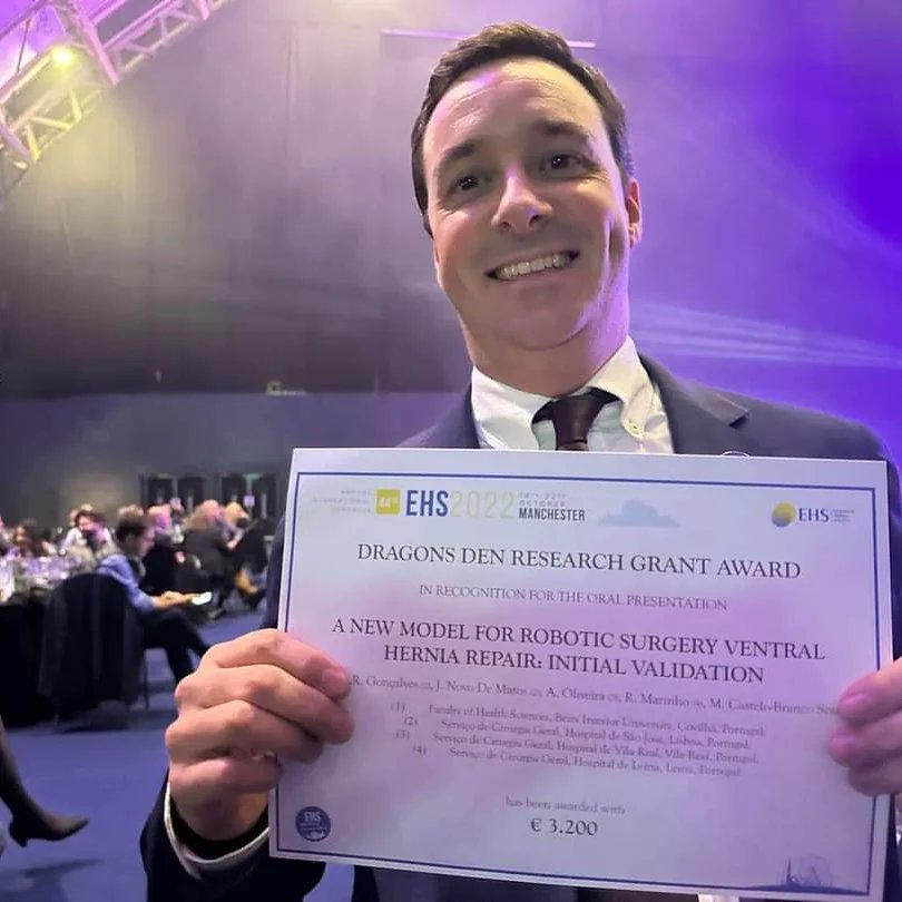 Dragons' Den #HerniaResearch Award winner @MarioRGoncalves Congratulations!

#EHS2022Manchester #IamEHS #HerniaFriends