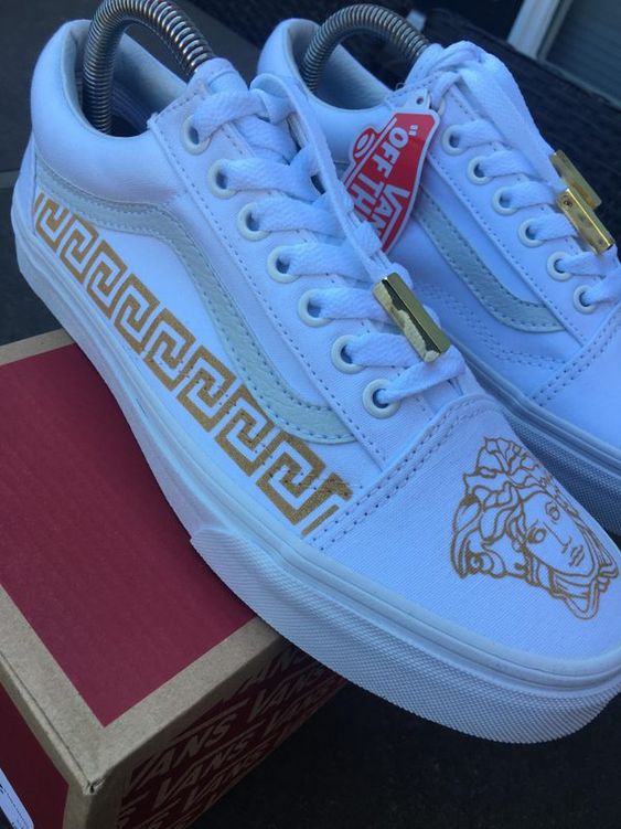 vansworldwide_'s tweet photo. Vans x Versace https://t.co/hC81SjgAfE