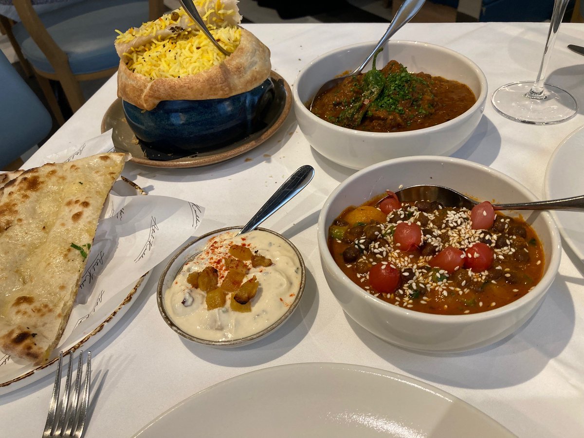 Atul‘s Chicken Tikka Pie – a truly Anglo-Indian dish <a href="/kanishkamayfair/">Kanishka Mayfair</a> – followed by lamb biryani 
guide.michelin.com/gb/en/greater-…