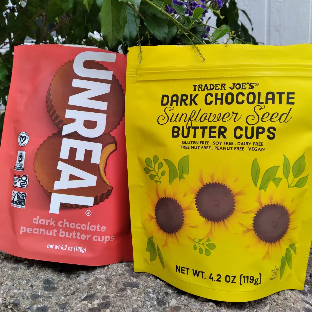 fellowcreature's tweet photo. Vegan product appreciation post. I love just walking into a store and finding what I want clearly labeled as vegan. #beer #chocolate #nonalcoholicbeer https://t.co/Chyn2bs50v