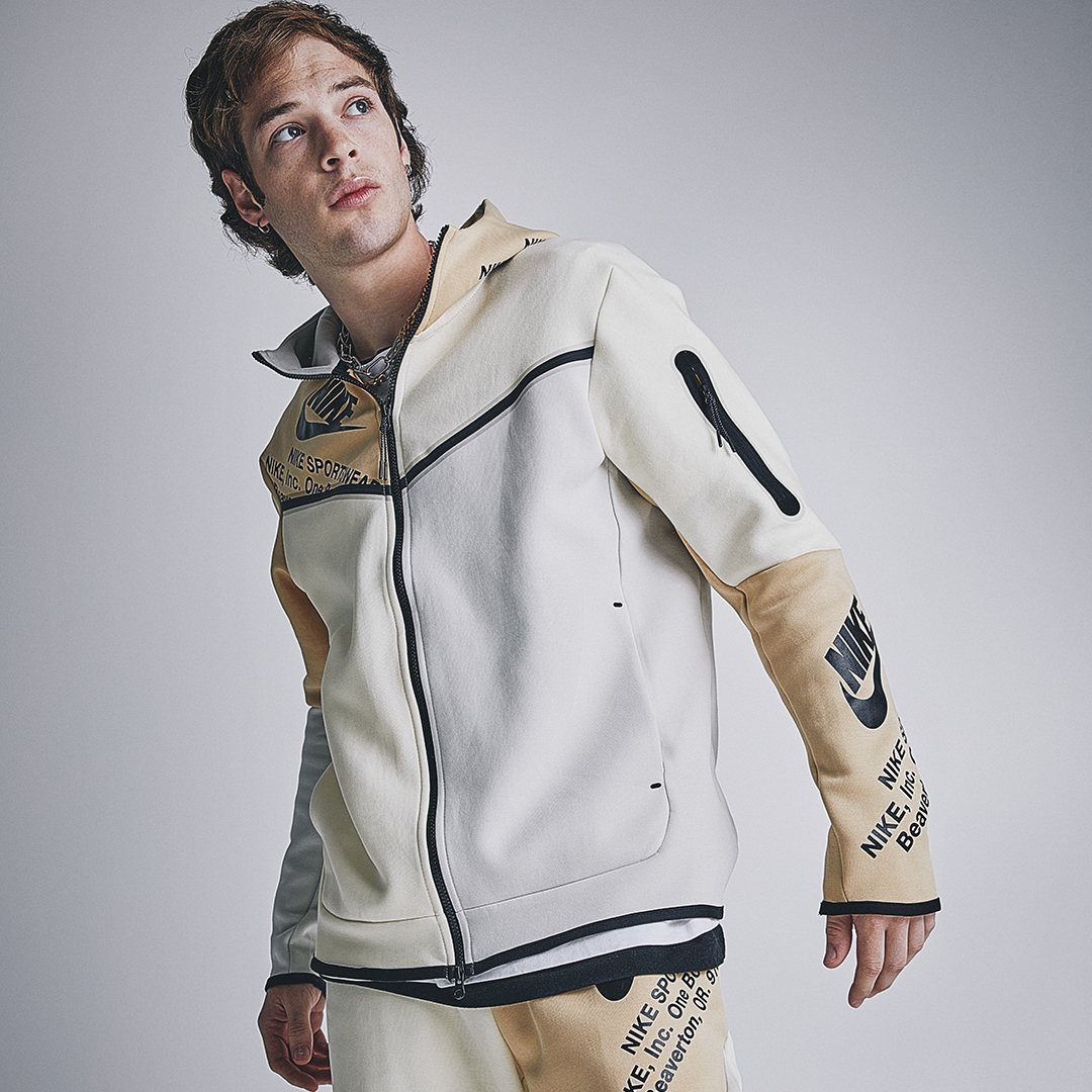 jdsportsus's tweet image. #Nike #TechFleece is a no brainer. 🧠

Add some to your collection &amp;amp; stay fresh all season. ✅ fal.cn/3sXX2