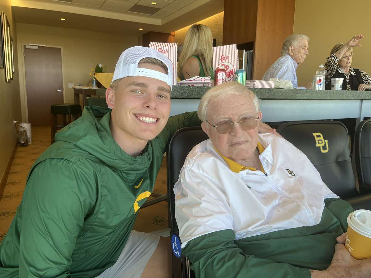 Slaughte1Bryson's tweet photo. Bears get in done this morning. Need it from the Ags at 6:30. #papaG #maketwittercasualagain @BUFootball @AggieFootball https://t.co/TWYTMxxxyi