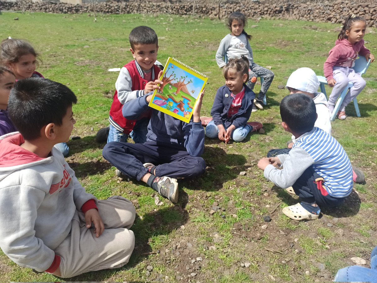 Hergün kitap okuyoruz <a href="/365/">365 Networks</a> gün öykü
<a href="/ekin2107/">ebubekir ekin🇹🇷</a> <a href="/IoYukar/">Salihli İlkokulu Müdürlüğü</a> <a href="/Cihanozan18/">Cihan ozan</a> <a href="/Diyarbakirmem/">Diyarbakır İl Millî Eğitim Müdürlüğü</a> <a href="/erganimem2/">ERGANİ İLÇE MİLLİ EĞİTİM MÜDÜRLÜĞÜ</a> <a href="/Murat4Kucukali/">Murat Küçükali</a>