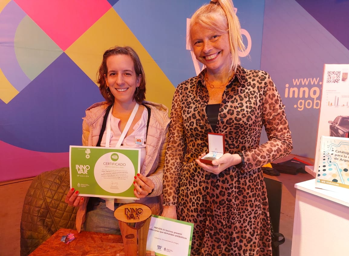intaargentina's tweet photo. PREVEN-Vir, un biofármaco antiviral de nueva generación efectivo contra las infecciones virales de los bovinos y desarrollado por nuestro Instituto de Virología, recibió una distinción en la categoría "Innovaciones en el agro" en #INNOVAR2022. https://t.co/0LcMdOdDmw