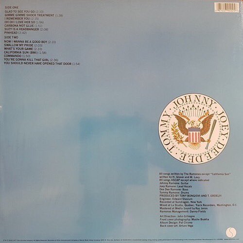 magicbuscwb's tweet photo. Prensagem importada 180g de Leave Home, segundo álbum de estúdio da banda Ramones. O disco, lançado em 1977, inclui faixas como Swallow My Pride e Carbona Not Glue. LP lacrado.

Valor: R$ 237,99. Link para o anúncio: https://t.co/3pcsIAC4ex 

Mais em: https://t.co/1oPCuUqCKI https://t.co/eLzY6fyxiu