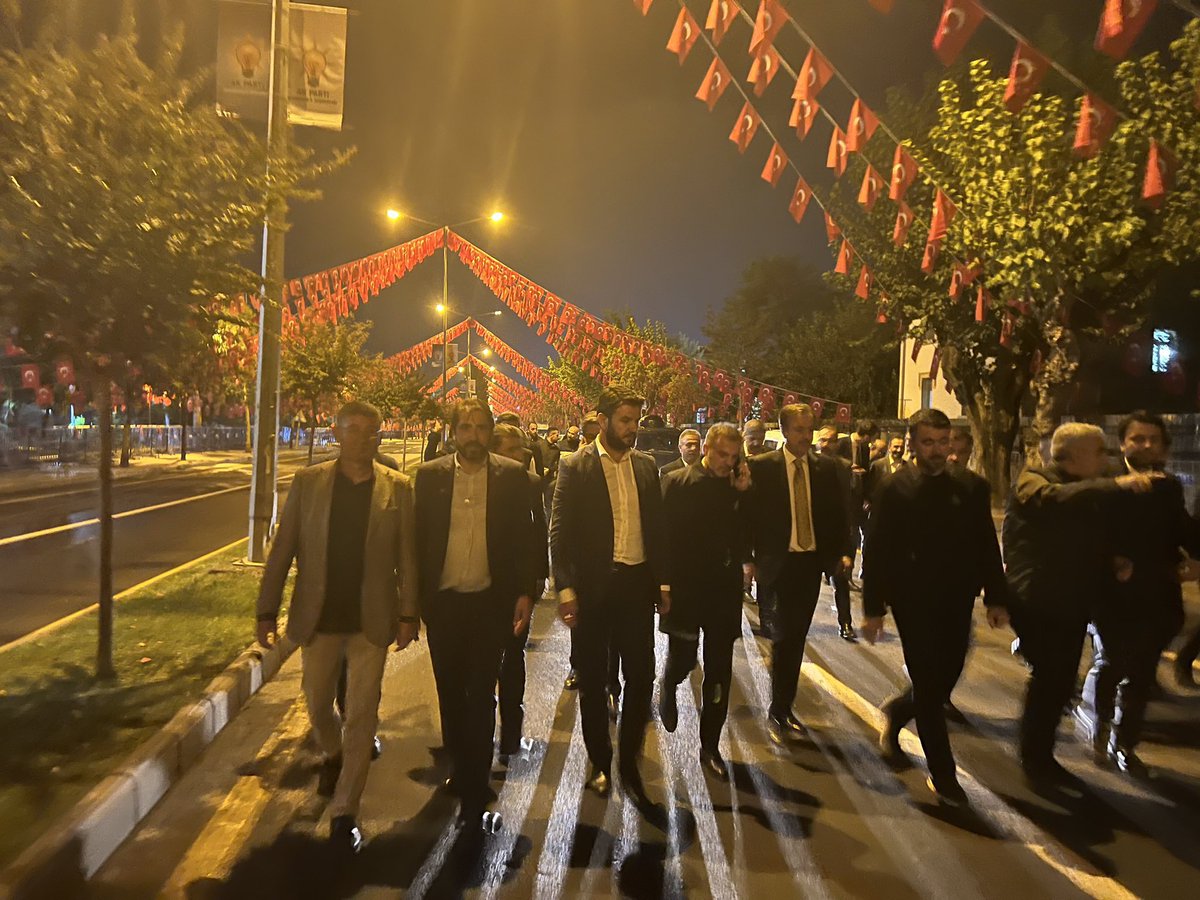 Diyarbakır yarınki büyük buluşmaya hazırlanıyor…