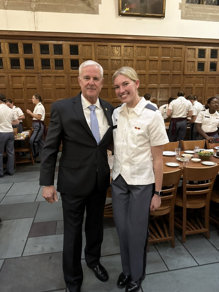 rep_stevewomack's tweet photo. I am so proud of our Third District cadets at West Point! @WestPoint_USMA https://t.co/JDUkEbym0r