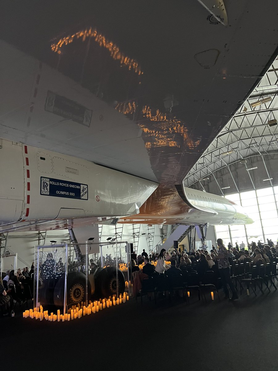 the english simmer on Twitter "this is sick. concert under the concorde?