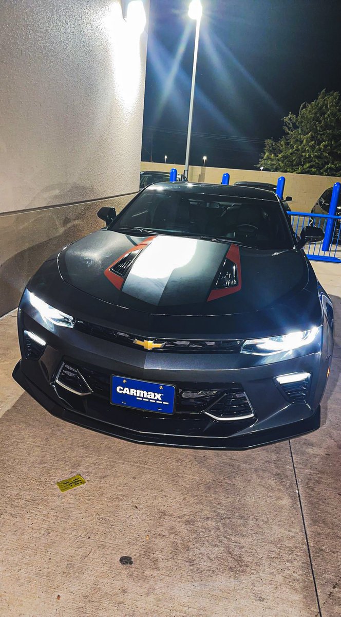 khalebhernandez's tweet photo. bought my first car last night, meet lucifer🖤 https://t.co/vtJJjBrPif