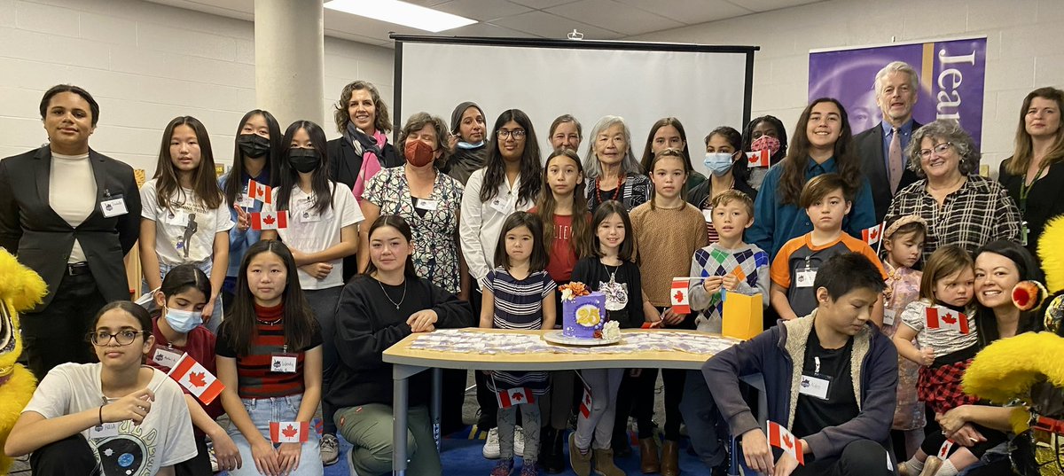 StephMDonaldson's tweet photo. So proud to celebrate the @JeanLumbFdn Awards at @JeanLumbPS_TDSB for the first in-person ceremony since our school opened. Looking forward to many more to come! Congratulations to all the exceptional award winners! Grateful to represent @tdsb with @shelleylaskin. https://t.co/aD6Ep4UTs7