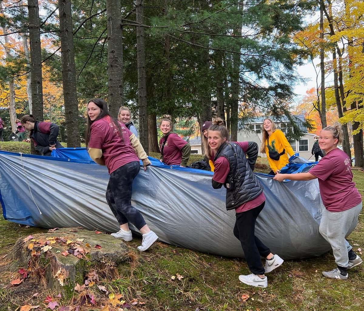 nmuwlax's tweet photo. Successful Make a Difference Day! #gocatsgo #benorthern https://t.co/kZfERZ7oP5