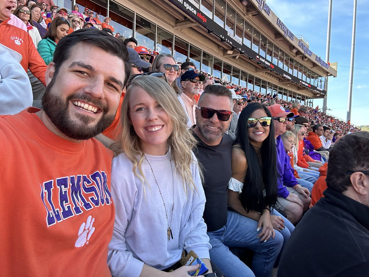 a_echols's tweet photo. #bestinthegame #gotigers #clemson #gameday #clemsontigers #tigers https://t.co/Wozp2clh8M