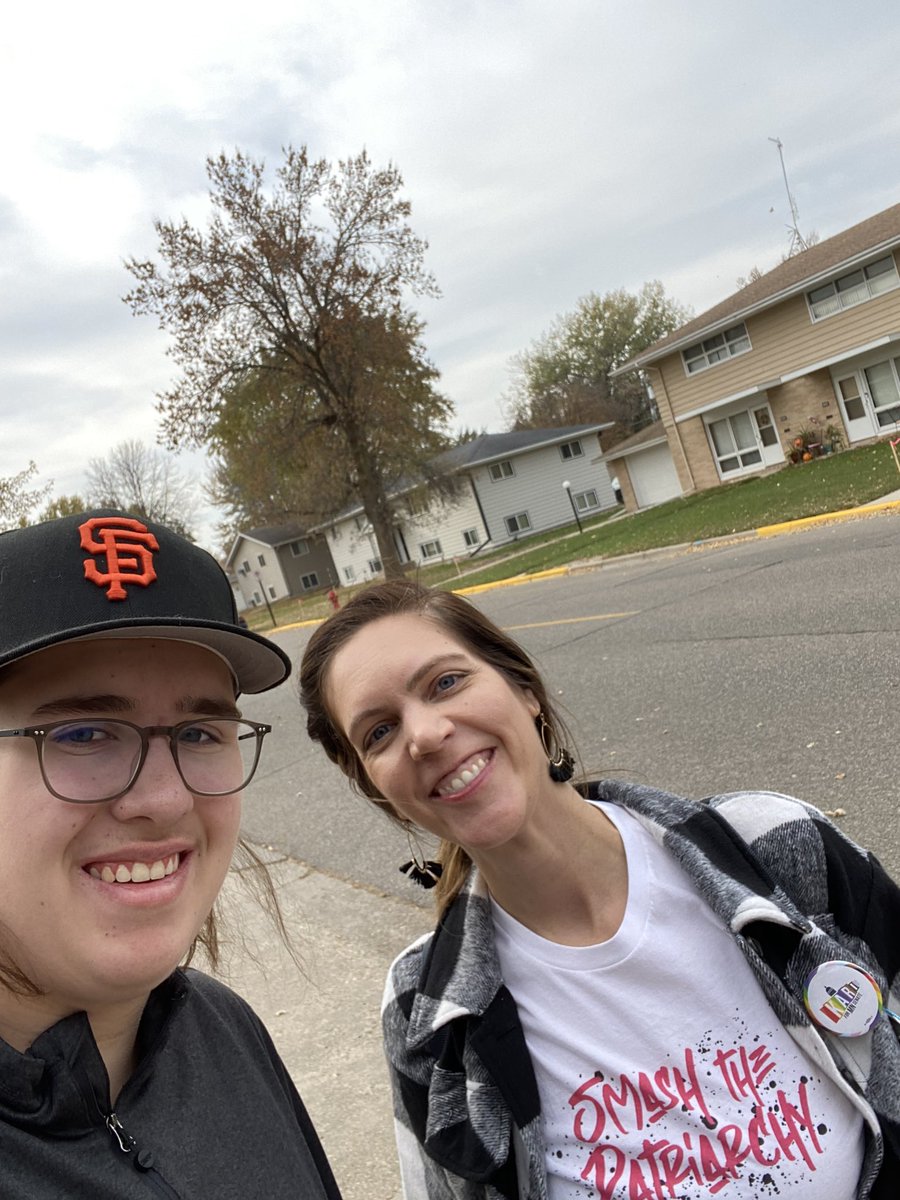 Getting out the vote in Alexandria today! #GOTVBlue #flipMNsenate