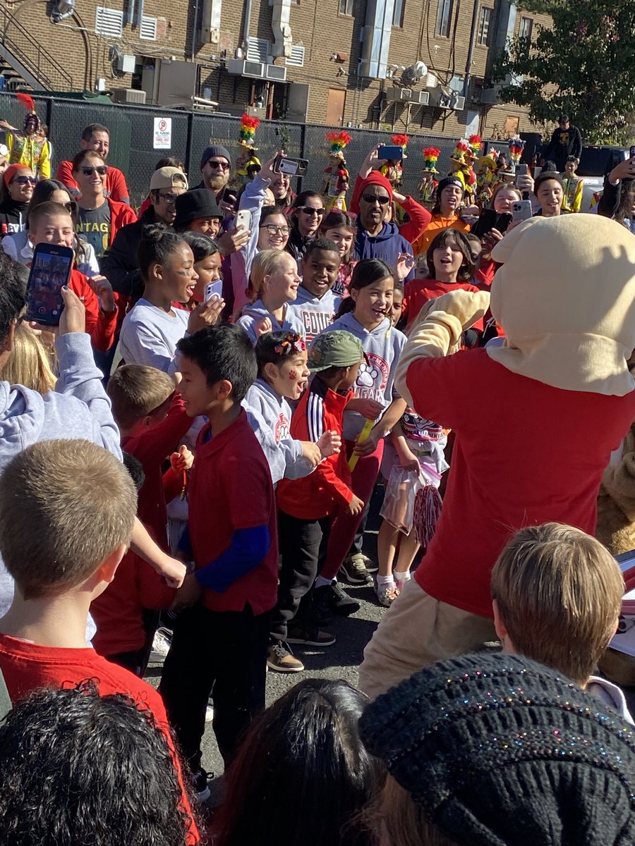 Mrs. Nguyen tweet media