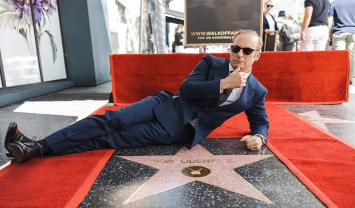 Happy Birthday to modern sex symbol Bob Odenkirk. All feets for you chief. 